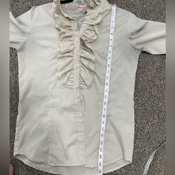 Ruffle Neck Vintage Style Blouse Cream Ivory Ruffly Wrist Button Down Up sm flaw - Picture 3 of 12